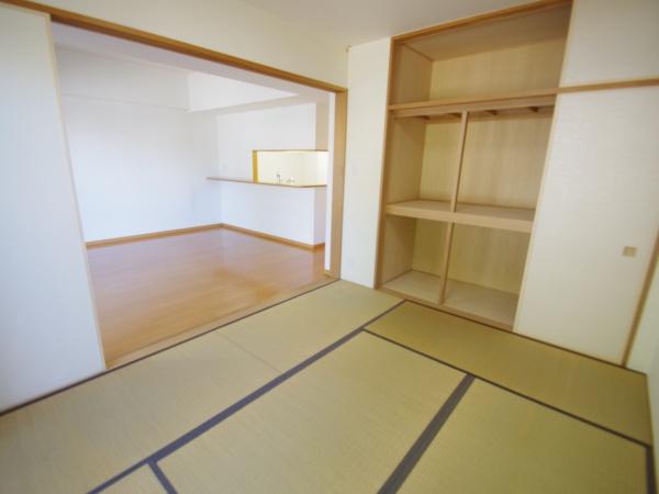 エバーグリーンテラス佐倉の和室画像