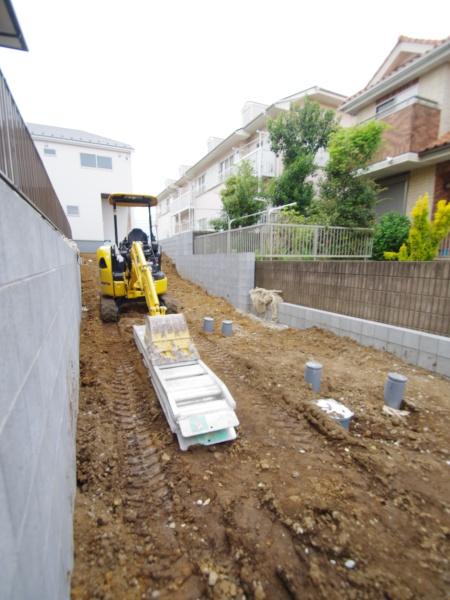 千葉市緑区あすみが丘１丁目　全３棟　１号棟の庭画像