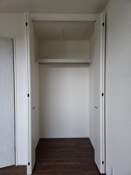 千葉市緑区あすみが丘１丁目　全３棟　３号棟の収納画像