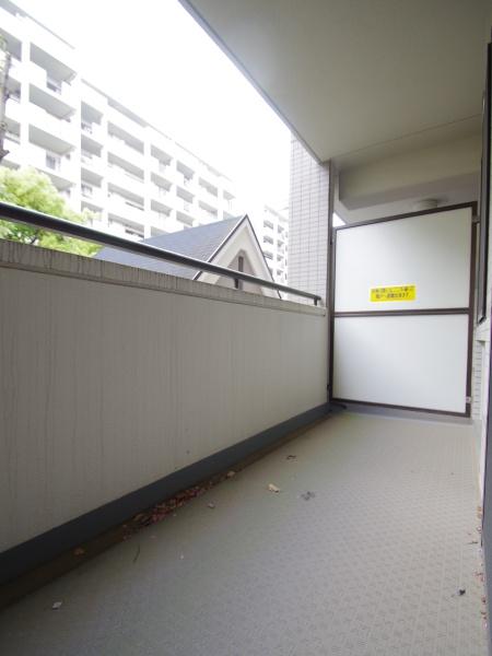 あすみが丘ガーデンコート杜の街参番館のバルコニー画像
