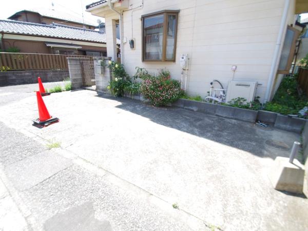 四街道市下志津新田の駐車場画像
