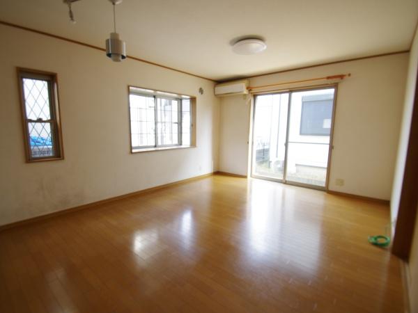 四街道市大日のリビング画像