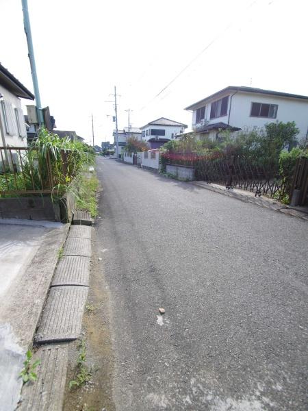 東金市　家徳の前面道路含む現地写真画像