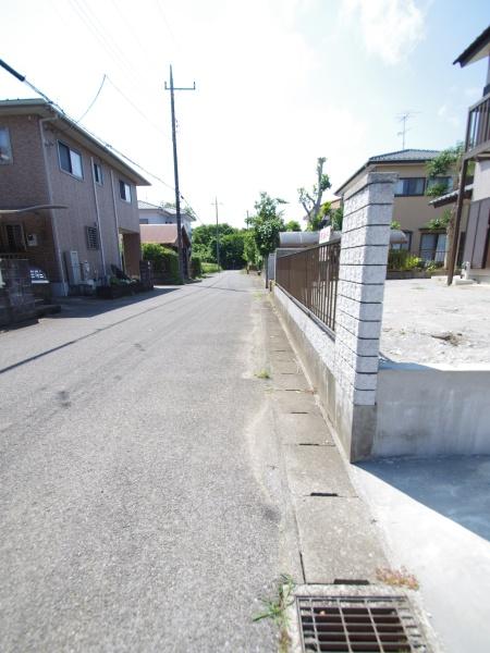 大網白里市　富田の前面道路含む現地写真画像