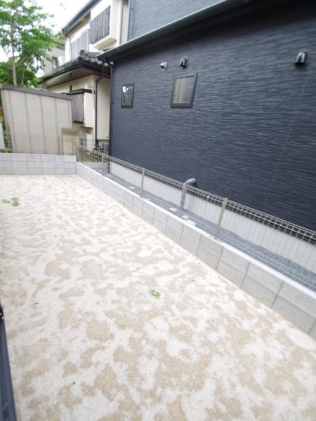グラファーレ　四街道市旭ヶ丘９期全２棟２号棟の庭画像