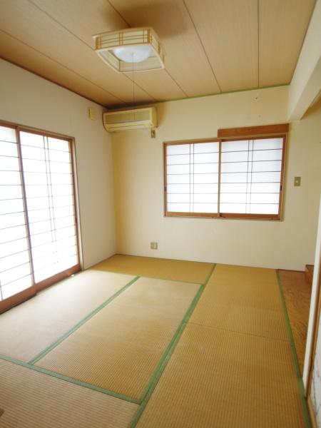 八街市　文違（やちまたし　ひじかい）の和室画像