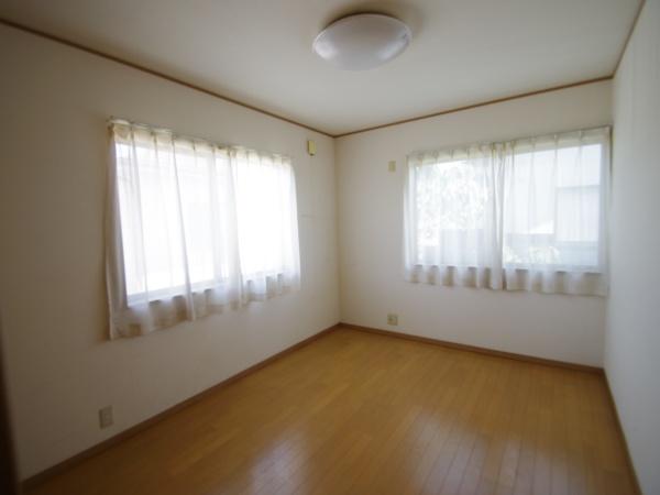 八街市　文違（やちまたし　ひじかい）の洋室画像