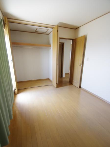 八街市　文違（やちまたし　ひじかい）の洋室画像