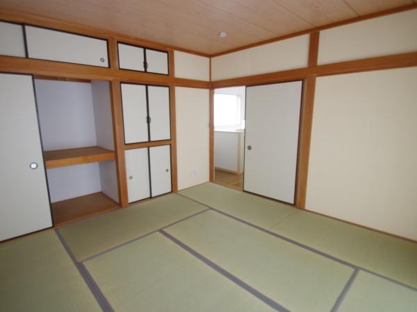 東金市　日吉台２丁目の和室画像