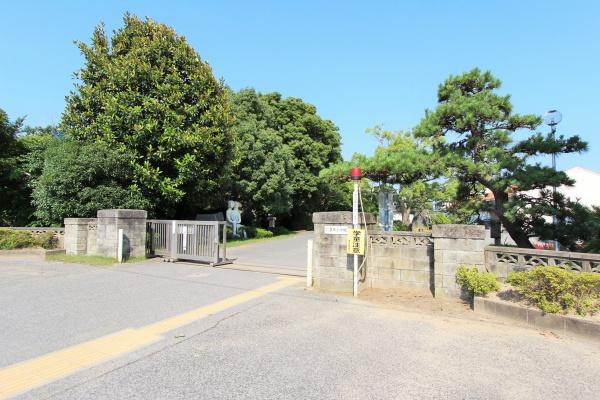 東金市　宿（とうがねし　しゅく）の小学校画像