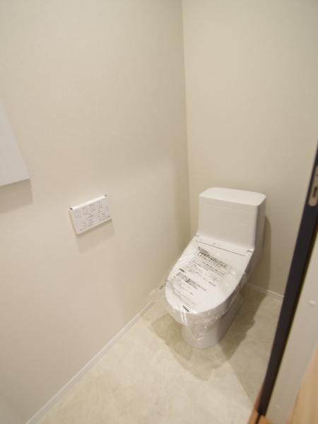 comZVillage東金市田間・全11区画・9号棟のトイレ画像