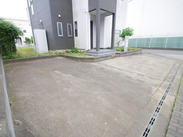 八街市　中央の駐車場画像