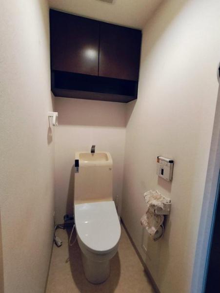 パインズマンション成田のトイレ画像
