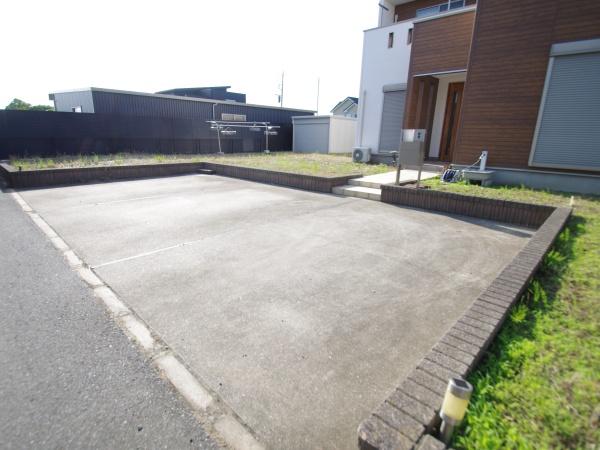 山武郡　横芝光町　栗山の駐車場画像