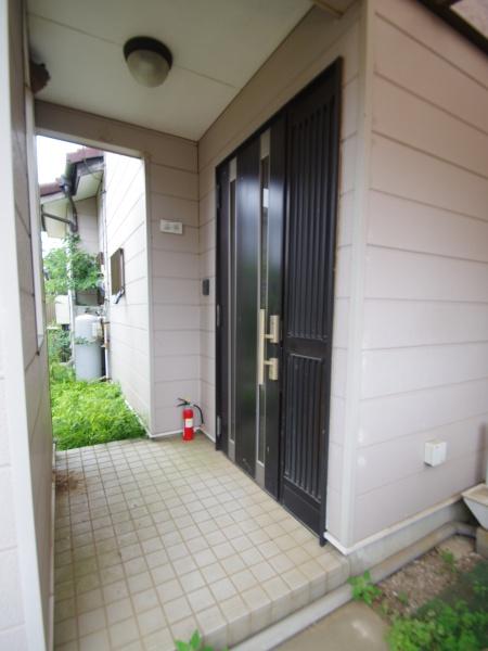八街市　山田台の玄関画像