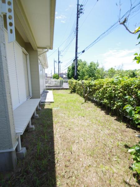 東金市　季美の森東１丁目の庭画像