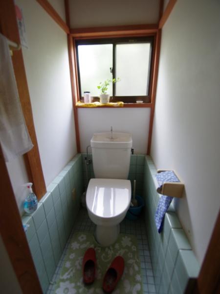 山武市松尾町借毛本郷のトイレ画像
