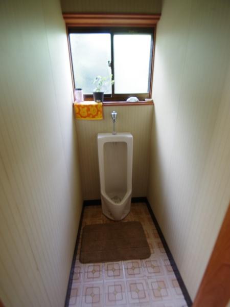 山武市松尾町借毛本郷のトイレ画像