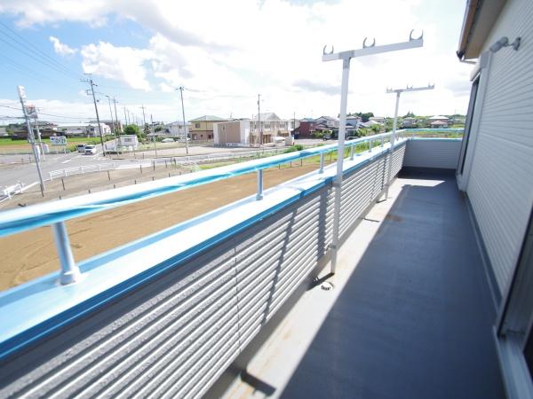 新築戸建八街市　八街ほ（やちまたし　やちまたほ）のバルコニー画像