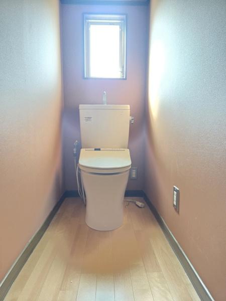 東金市 家徳(とうがねし かとく)のトイレ画像