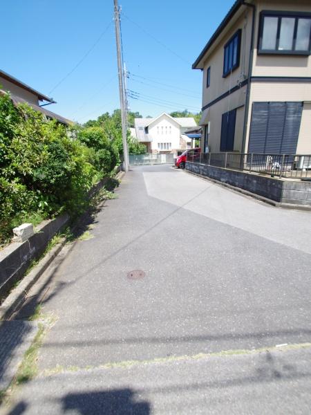 大網白里市　金谷郷（おおあみしらさとし　かなやごう）の前面道路含む現地写真画像