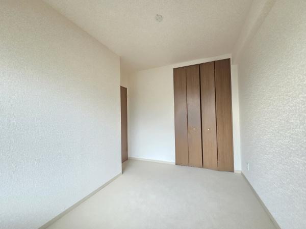 コルサム佐倉の洋室画像
