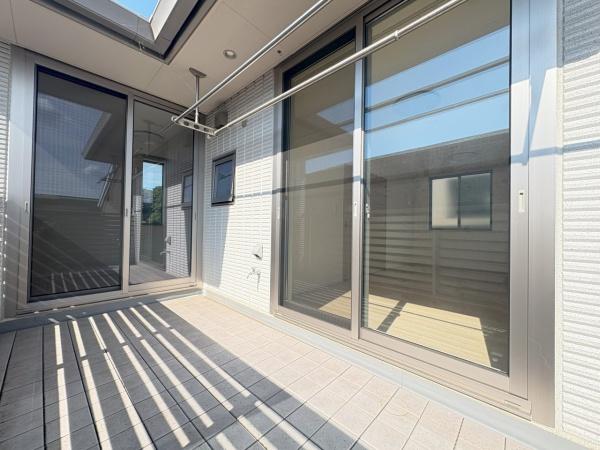 千葉市緑区高田町（ちばし　みどりく　たかだちょう）のバルコニー画像