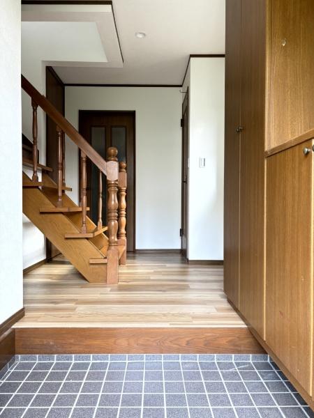 大網白里市 みずほ台1丁目の玄関画像