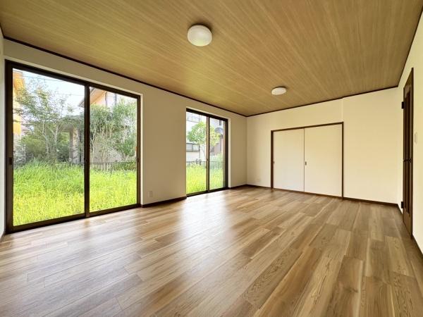 大網白里市 みずほ台1丁目のリビング画像