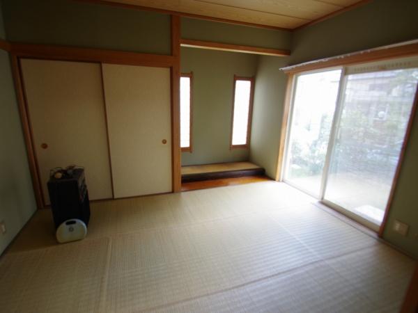 富里市　日吉台５丁目の和室画像