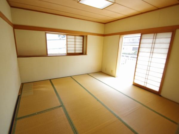 富里市　日吉台５丁目の和室画像