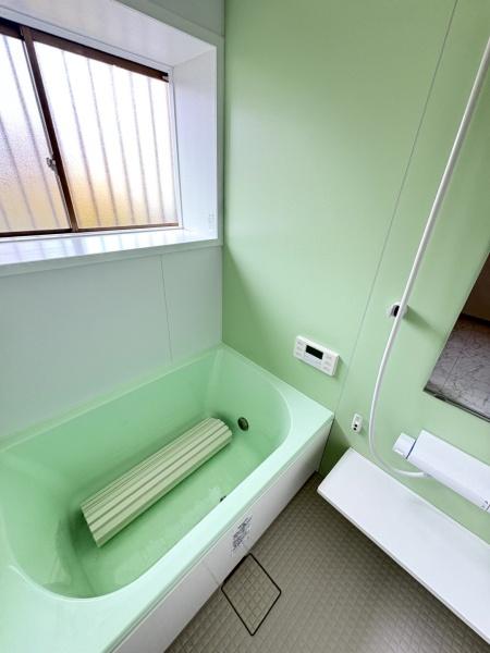 大網白里市　富田のバス画像
