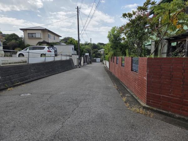 佐倉市　宮前１丁目の前面道路含む現地写真画像