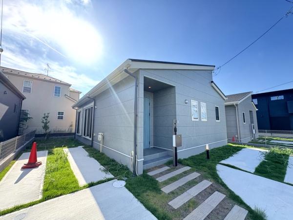 ライフベース　富里市　七栄　全７区画　２号棟 新築一戸建
