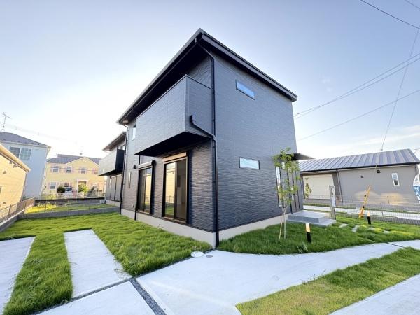 ライフベース　富里市　七栄　全７区画　４号棟 新築一戸建
