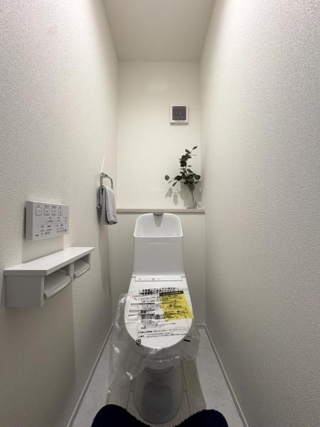 ライフベース 富里市 七栄 全7区画 7号棟のトイレ画像