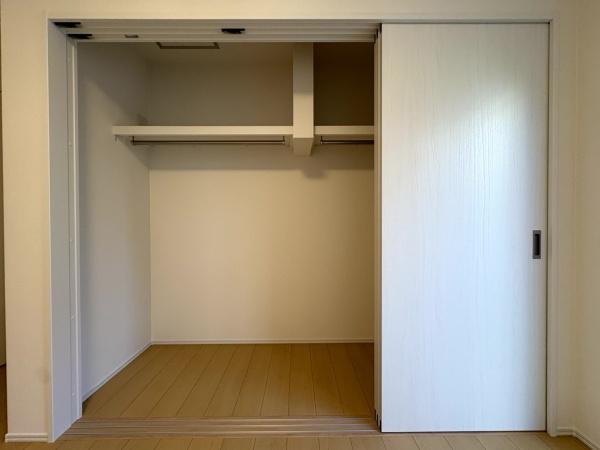 ライフベース 富里市 七栄 全7区画 7号棟の収納画像