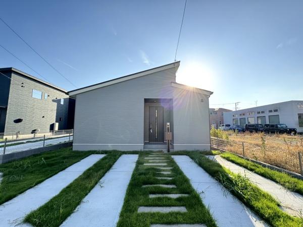 ライフベース　富里市　七栄　全７区画　７号棟 新築一戸建