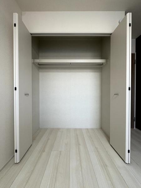 成田市　大袋（おおぶくろ）全３棟　A号棟の収納画像