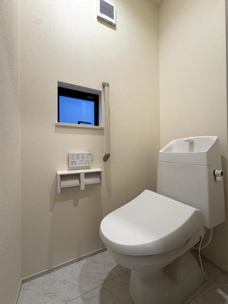 成田市　大袋（おおぶくろ）全３棟　B号棟のトイレ画像