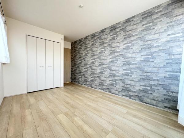 成田市　大袋（おおぶくろ）全３棟　B号棟の子供部屋画像