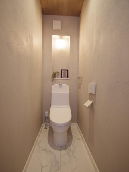 東金市堀上の中古一戸建のトイレ画像