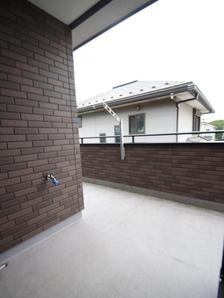 千葉市若葉区原町（ちばし　わかばく　はらまち）のバルコニー画像