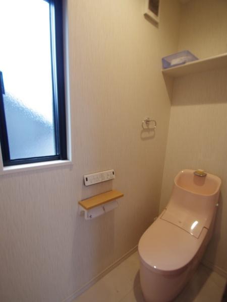 千葉市若葉区原町（ちばし　わかばく　はらまち）のトイレ画像