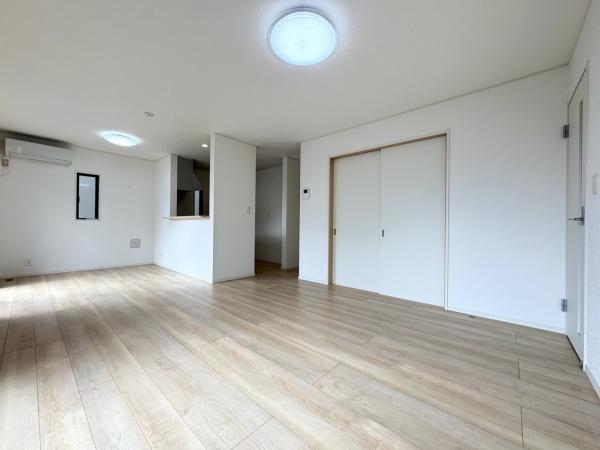 八街市　八街ほのリビング画像