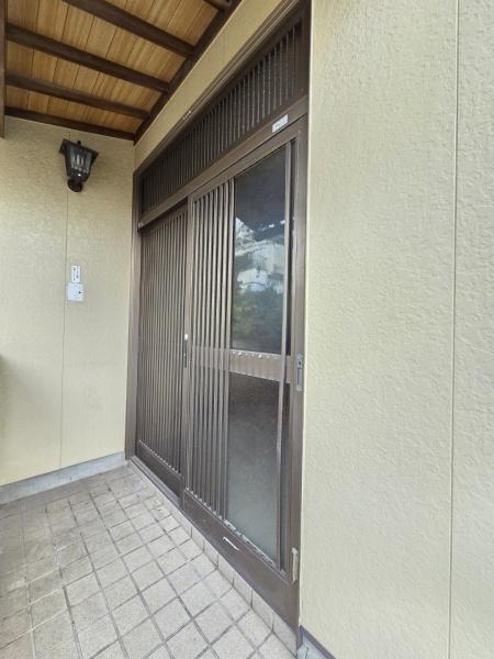 佐倉市　千成１丁目の玄関画像