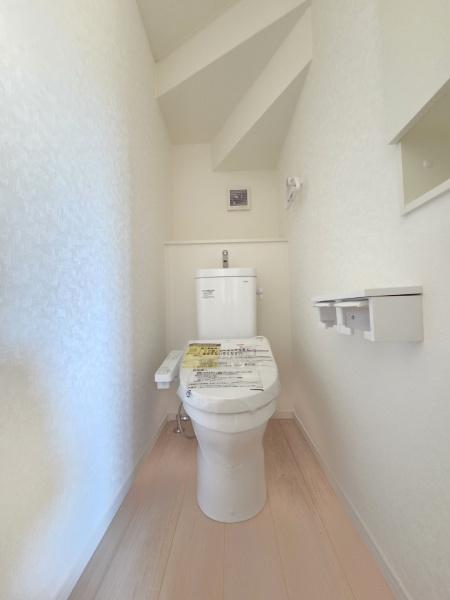 クレイドルガーデン　東金市　台方　第９　全４棟　１号棟のトイレ画像