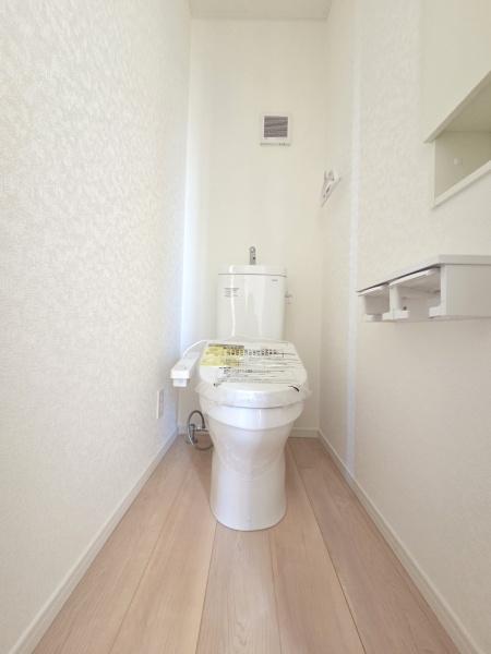 クレイドルガーデン　東金市　台方　第９　全４棟　１号棟のトイレ画像