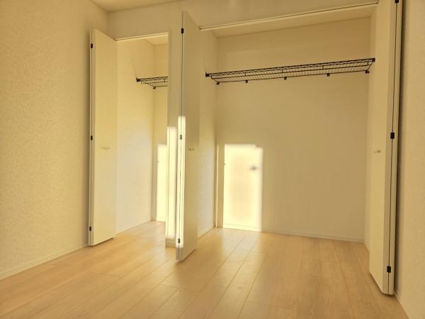 クレイドルガーデン　東金市　台方　第９　全４棟　１号棟の収納画像