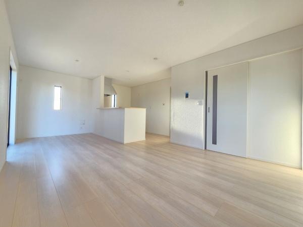 クレイドルガーデン　東金市　台方　第９　全４棟　１号棟のリビング画像